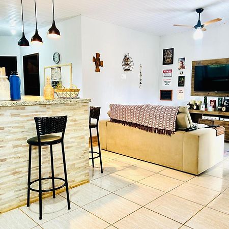 Casa Com Spa De Hidro, Aquecedor E Cromoterapia A 1,0 Km Do Centro Chapada dos Guimarães Exteriör bild