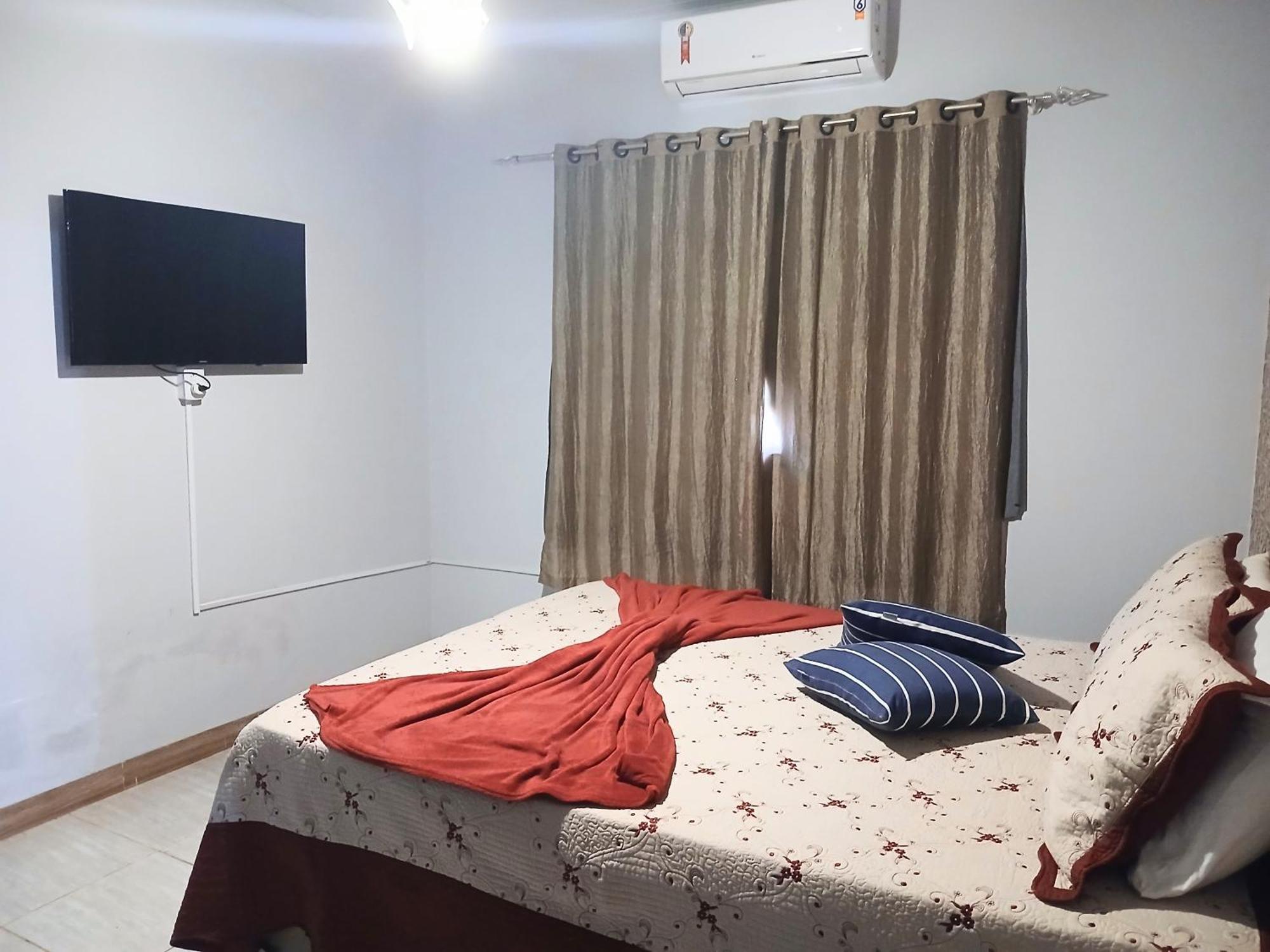 Casa Com Spa De Hidro, Aquecedor E Cromoterapia A 1,0 Km Do Centro Chapada dos Guimarães Exteriör bild